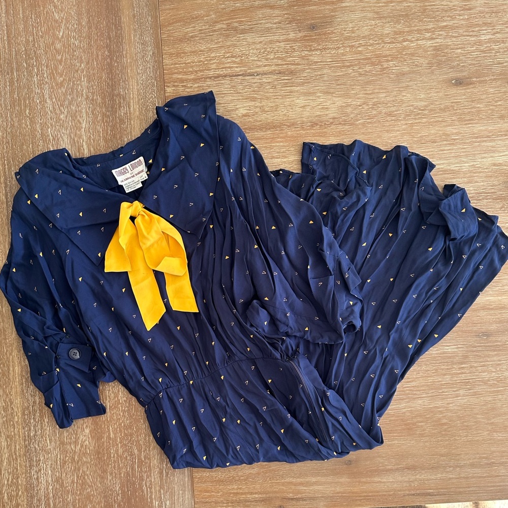 Vintage Maggy London by Jeannene Booher Navy & Yellow Dress